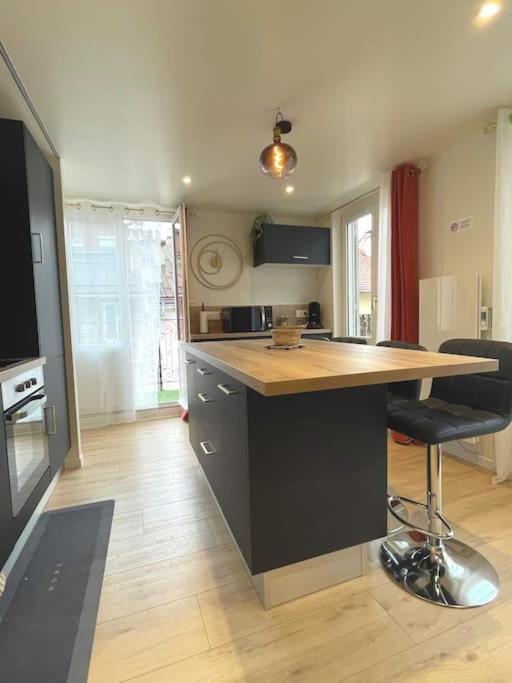Luxueux T2 Lumineux Unique Saint Claude Lägenhet Exteriör bild